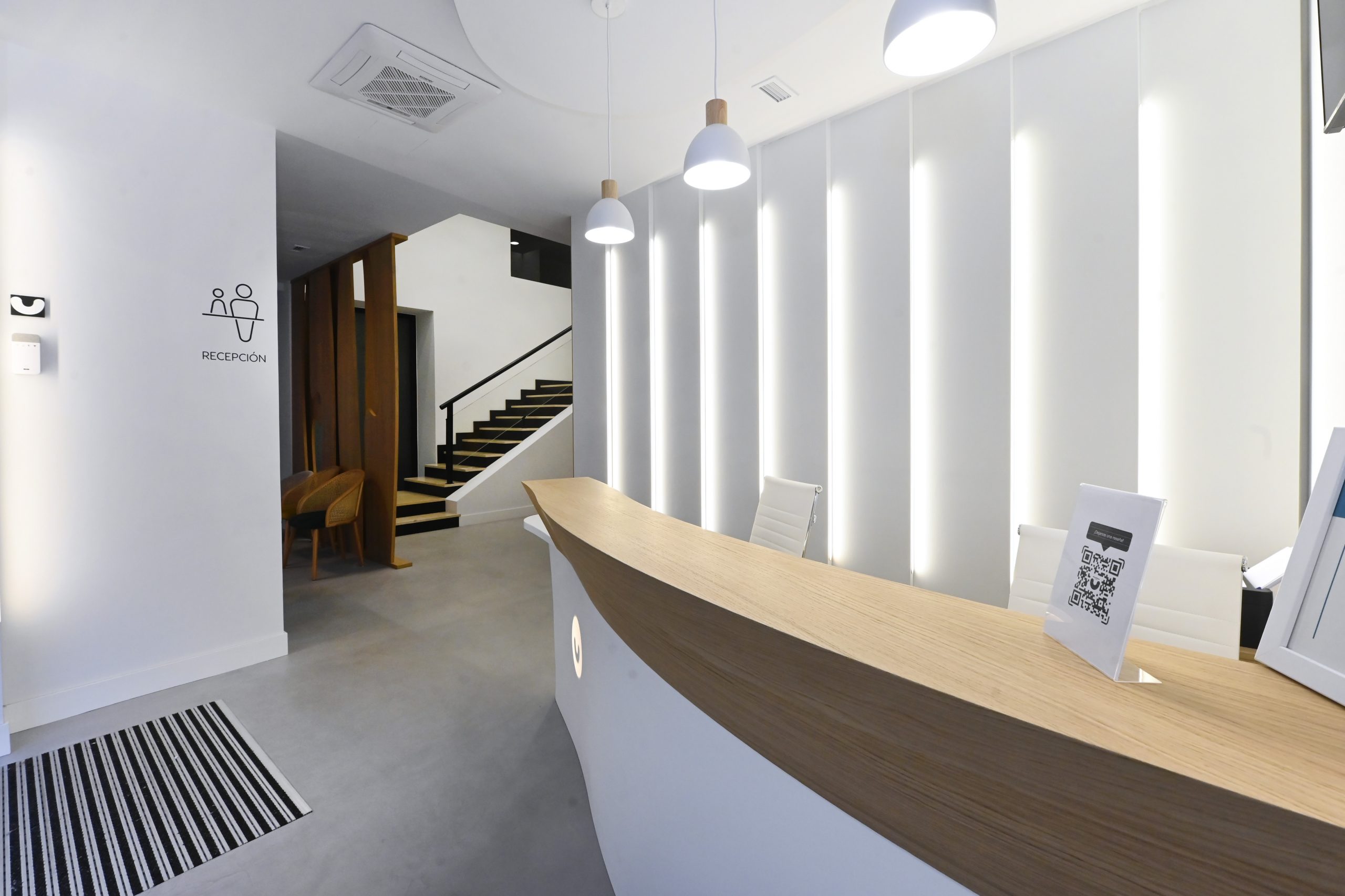 Interior comercial terminado por Grupo Milva